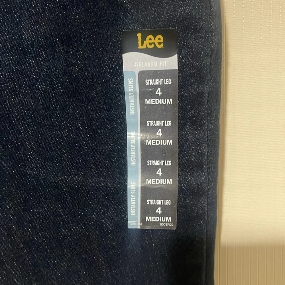 NWT LEE Women's Jeans Relaxed Fit Straight Leg High Rise Size 4 - Picture 5 of 11